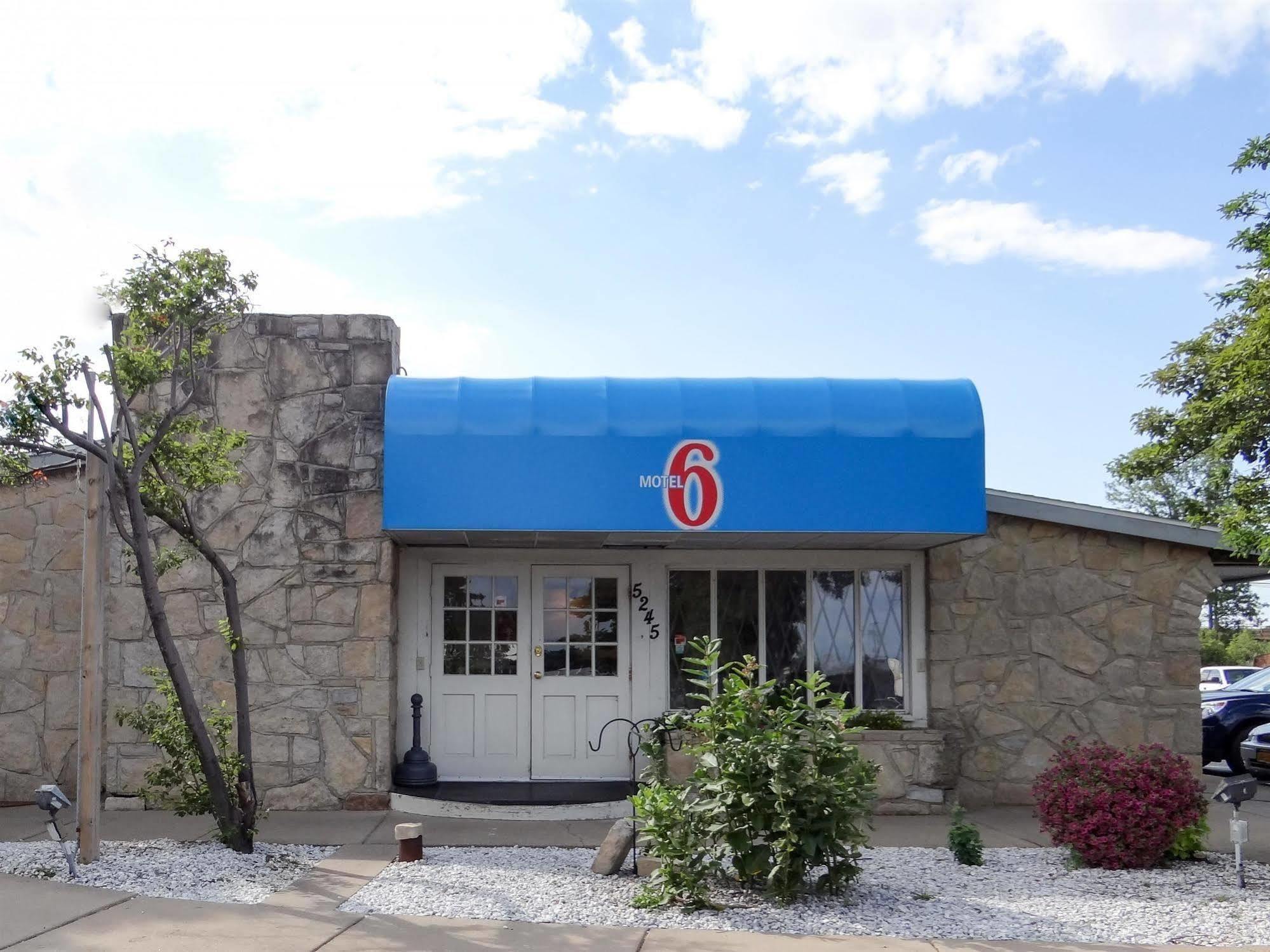 Motel 6-Hamburg, Ny Εξωτερικό φωτογραφία